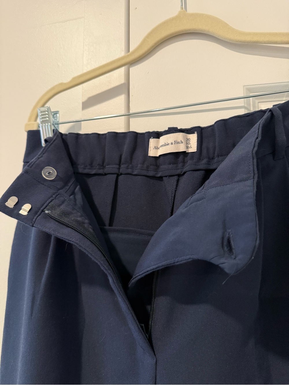 Abercrombie & Fitch Navy Sloane Tailored Wide Leg Pant - Picture 2 of 5
